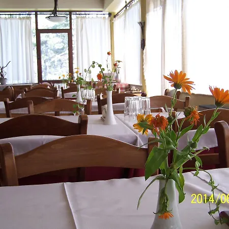 Hotel Valia Calda