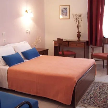 Хотел Valia Calda 3*